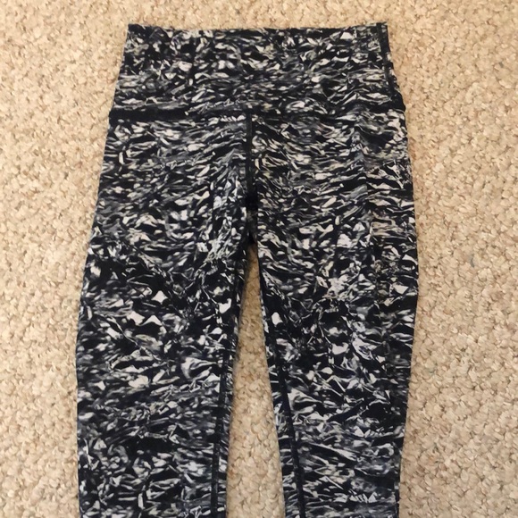 lululemon athletica Pants - Lululemon leggings